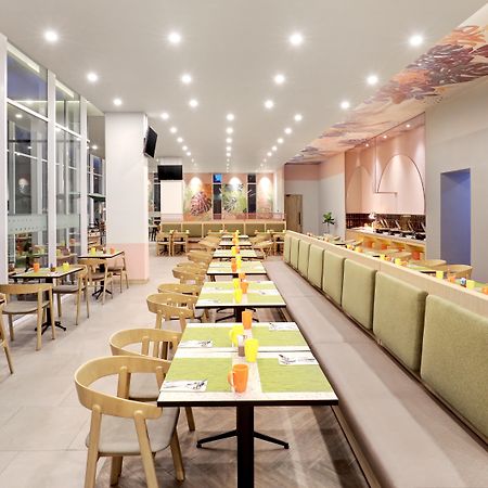Ibis Styles Bogor Pajajaran Otel Dış mekan fotoğraf