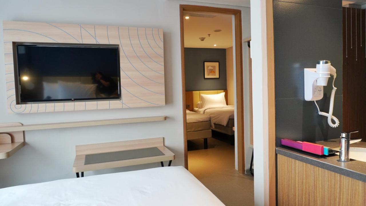 Ibis Styles Bogor Pajajaran Otel Dış mekan fotoğraf